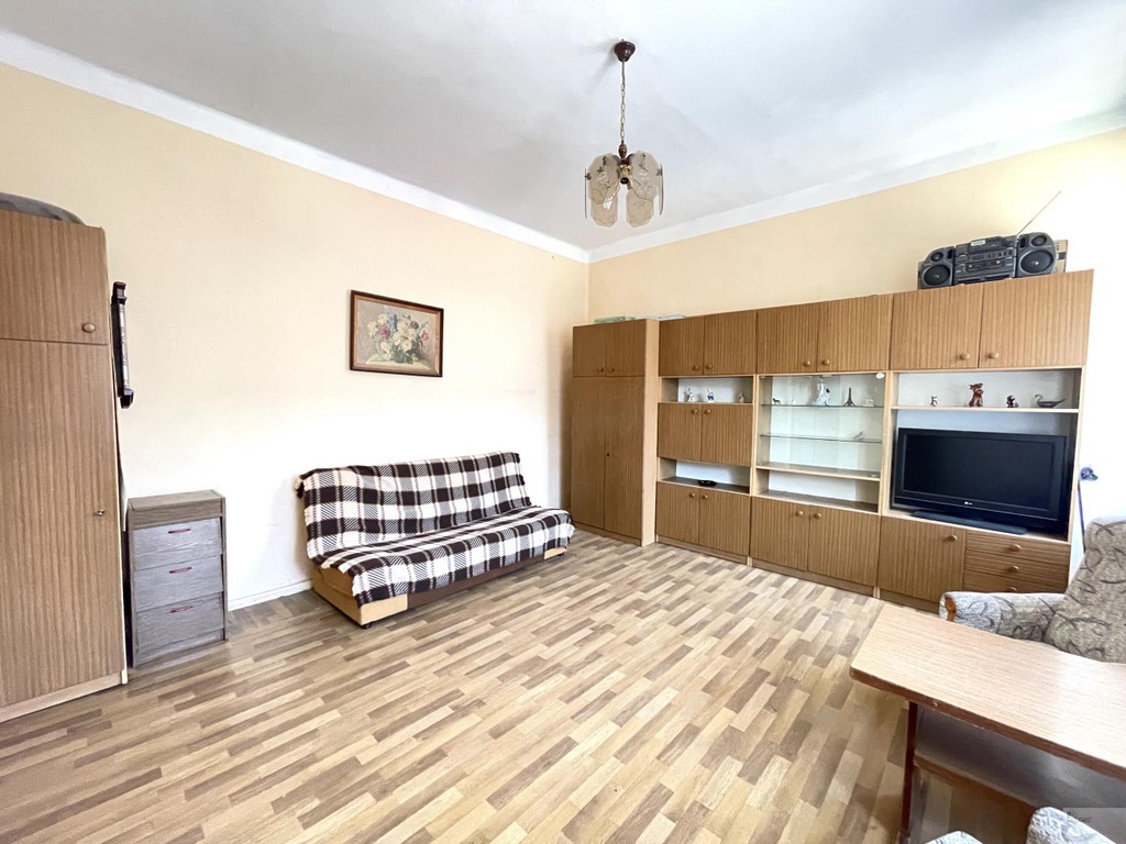 35,35 m² | 1. piętro | 19 m² piwnicy