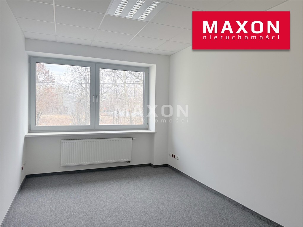 Biuro 8 gabinetów. Nowoczesny budynek. Bielany, Wójcickiegomazowieckie