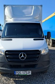 Mercedes-Benz Sprinter-2