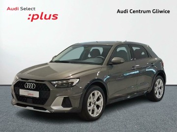 Audi A1 I (8X) Reflektory LED Sportowe fotele Applecar play Tempomat