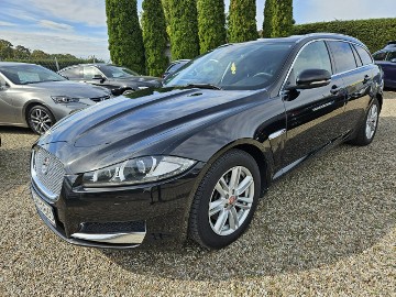Jaguar XF X250 2,2 diesel 200 KM Automat nawigacja