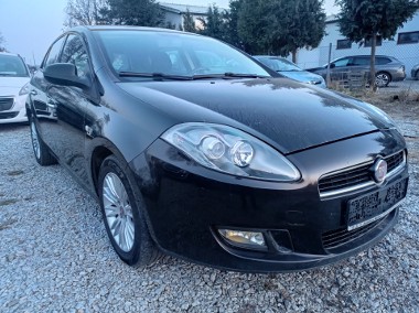 LIFT 5 DRZWI 16V T-JET 140PS BENZ 6BIEG KLIMATR NAVI ALU I WLAS PL-1