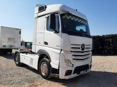 Mercedes-Benz actros-1