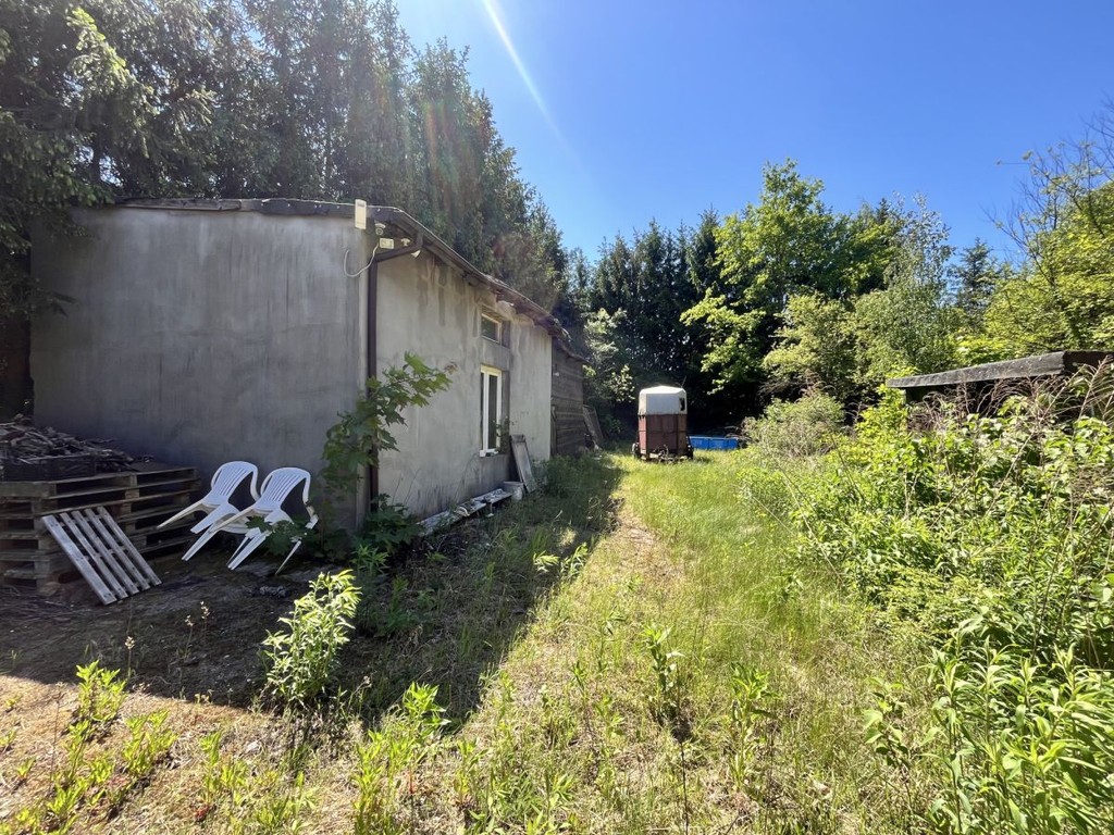 Dom z działką o pow. 811 m² - Widok 3