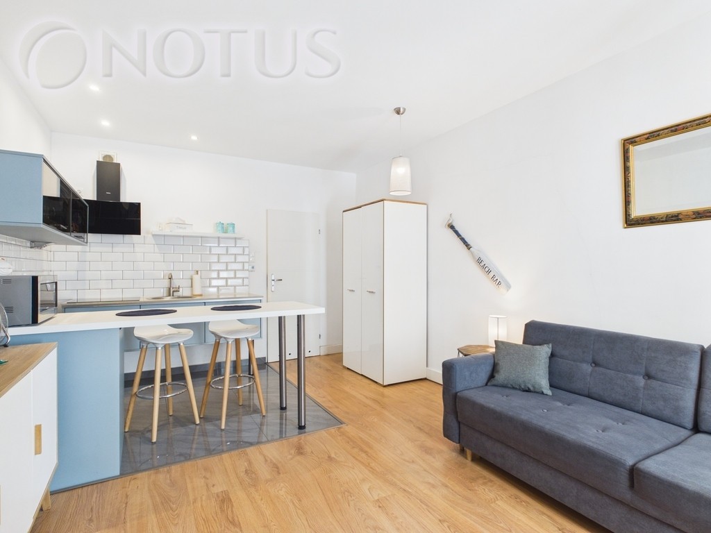 Apartament 2 W 1 – 10 od plaży