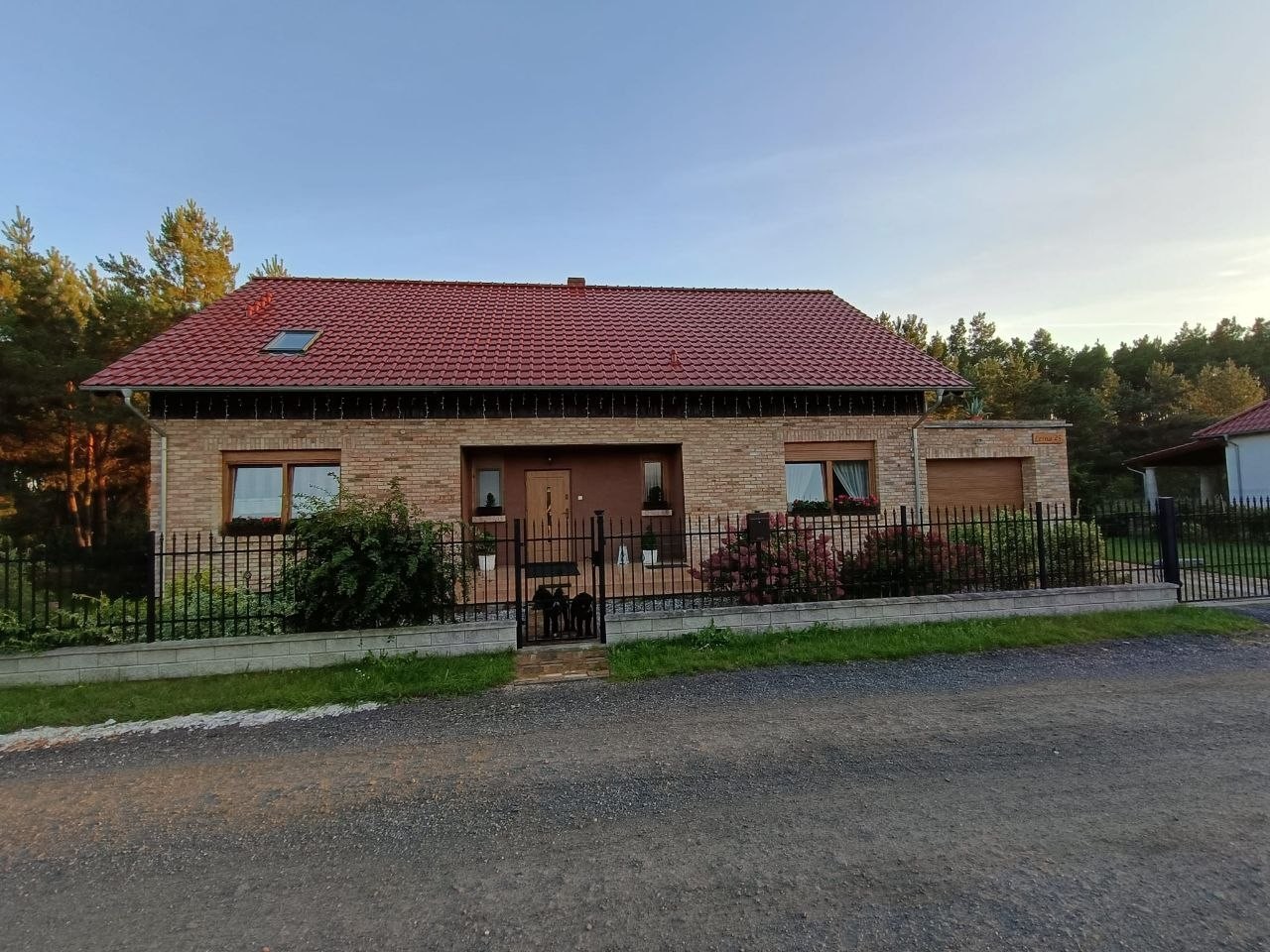 Dom na sprzedaż, 4 pokoje, 223 m², Ciecierzyce