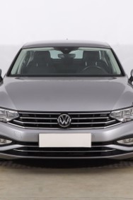 Volkswagen Passat B8 , Salon Polska, Navi, Klimatronic, Tempomat, Parktronic,-2