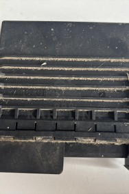 Valtra - sterownik regulacji ustawienia reflektorów R917002815-3