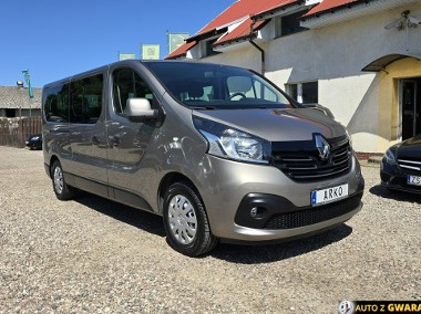 Renault Trafic III 9 miejsc, 2 komplety kół-1