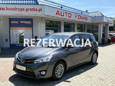 Toyota Verso Rezerwacja-1