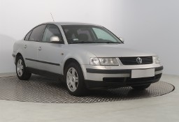 Volkswagen Passat B5 , HAK, Klimatronic,ALU, El. szyby