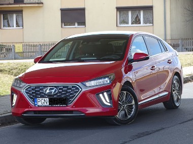 Hyundai Ioniq-1