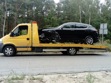 Holowanie Jakubów Autostrada A2 laweta pomoc drogowa Jakubów dowóz paliwa 24h-1