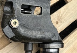 Kołyska skrzyni biegów 581006M VARIOPOWER CLAAS SCORPION