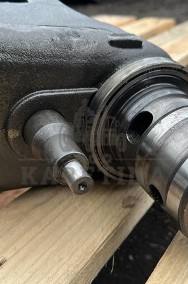 Kołyska skrzyni biegów 581006M VARIOPOWER CLAAS SCORPION-2