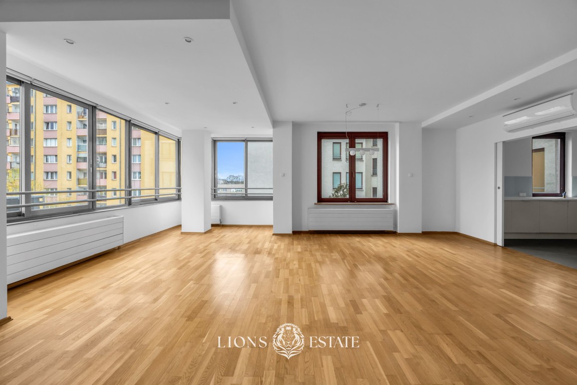153,7 m² | 4 pokoje | 2 miejsca postojowe – pohled 3