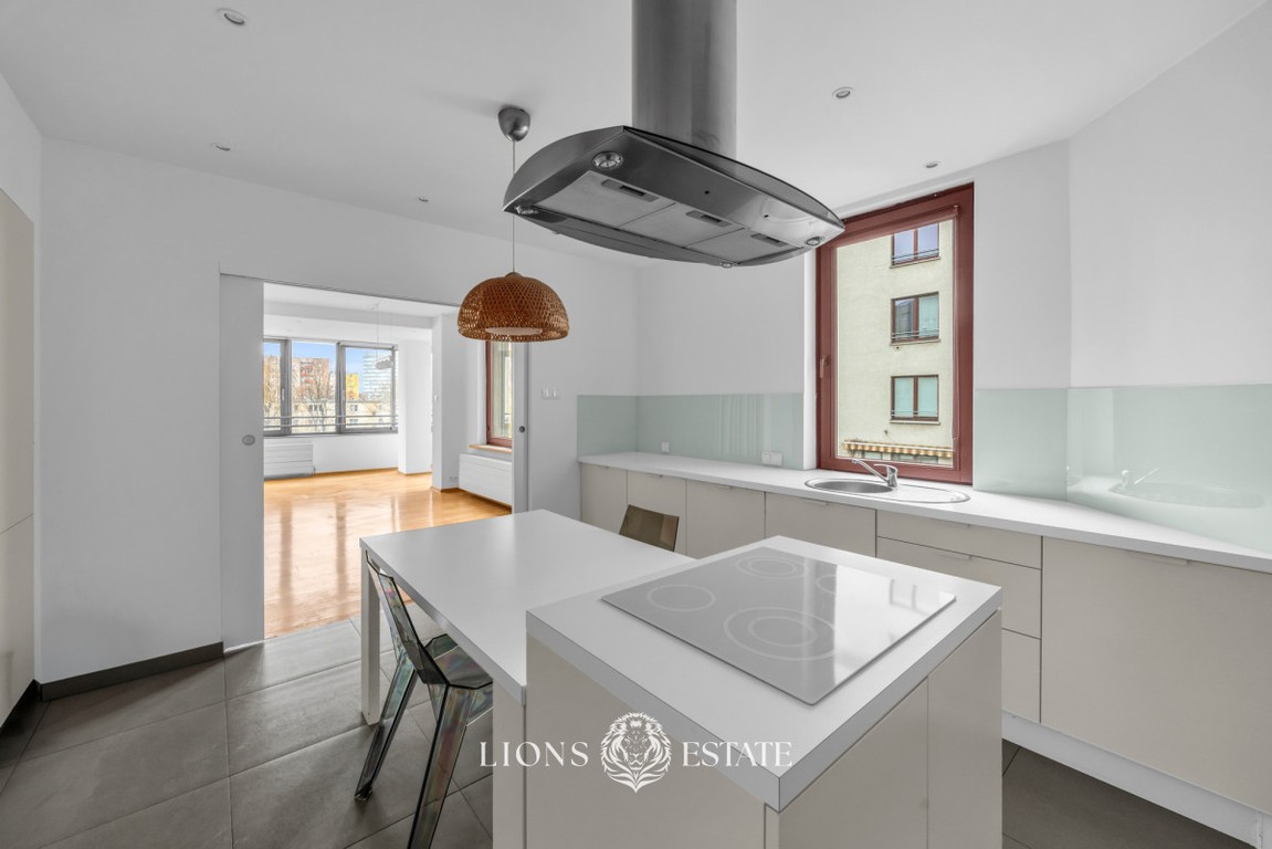 153,7 m² | 4 pokoje | 2 miejsca postojowe – pohled 6