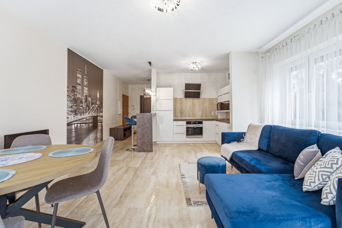 Jasne, komfortowe 54 m² na wynajem, duży balkon - Widok 3