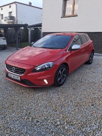 Volvo V40 R-Design 