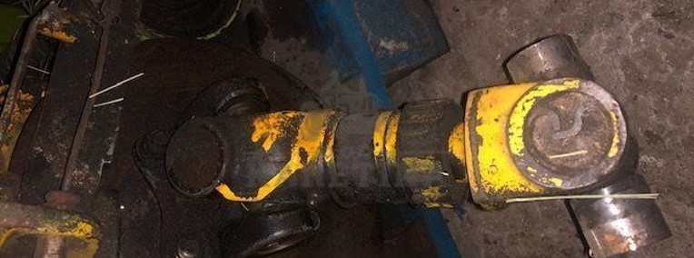 JCB Fermec - Wał Napędowy Krótki [30cm]-1