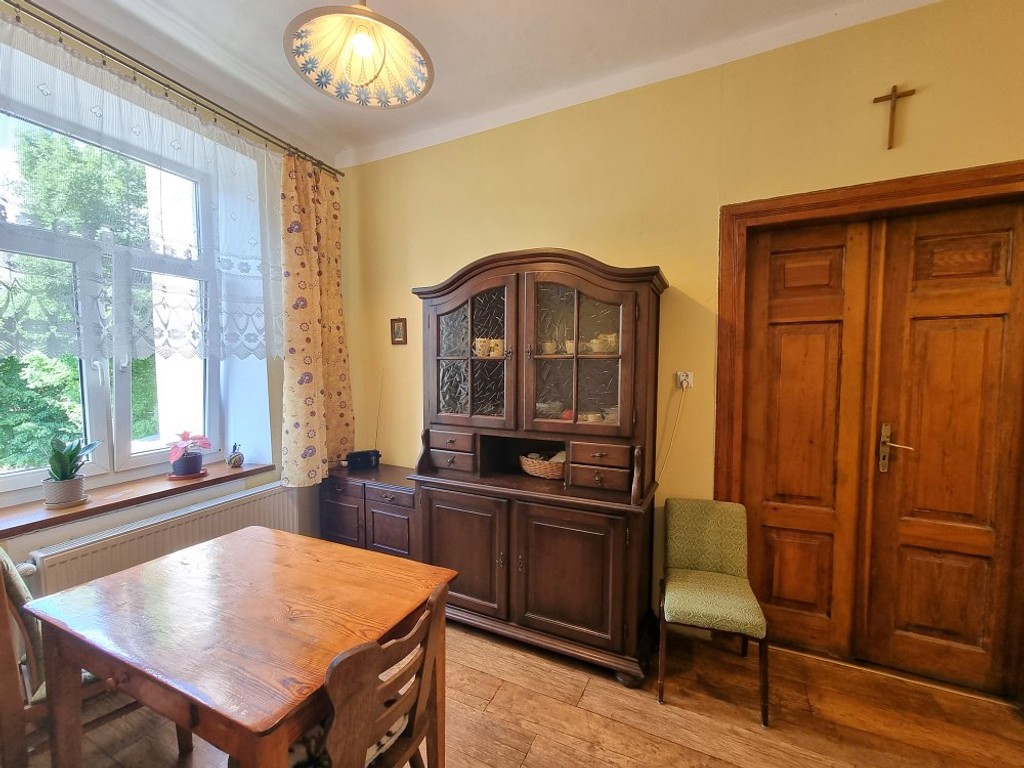 Przedwojenna kamienica/188 m²/dz. 4 ary/Centrum - Widok 6