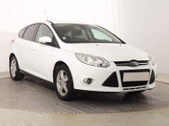 Ford Focus III , Klimatronic, Parktronic, Podgrzewane siedzienia,ALU