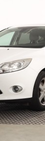 Ford Focus III , Klimatronic, Parktronic, Podgrzewane siedzienia,ALU-3