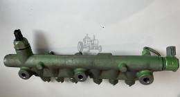 John Deere 6068 - listwa wtryskowa paliwowa RE549624 HU095600-5330