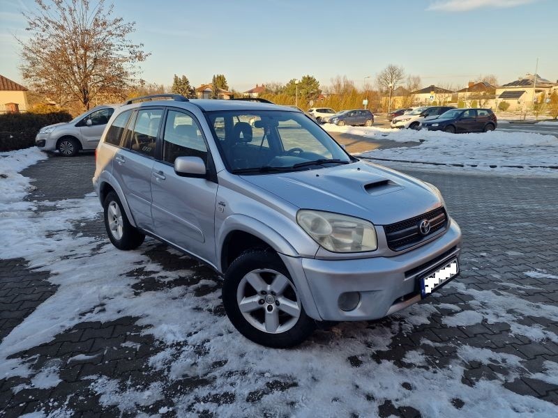 Toyota RAV 4 II stan bardzo dobry