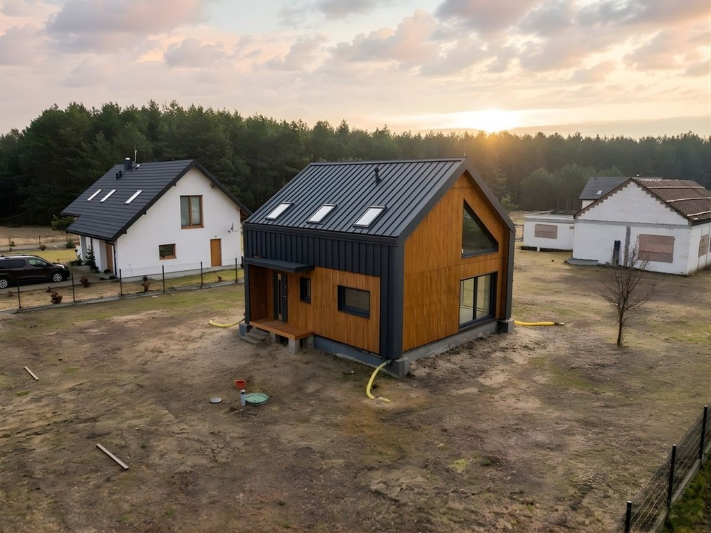 Dom na sprzedaż, 4 pokoje, 78 m², Brodnica