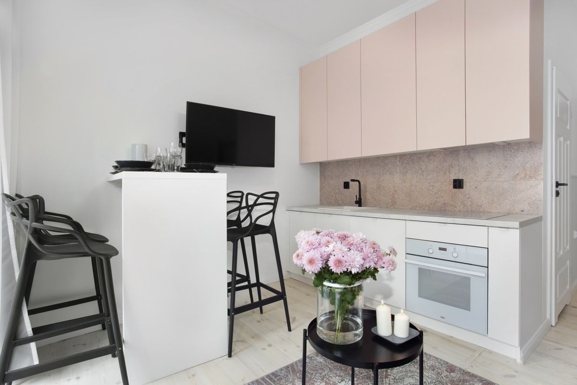 Ogarna | Balkon | Jasne wnętrze |Stylowa kamienica - Widok 6