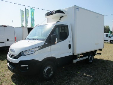 Iveco Daily 35S16 160KM \ chłodnia \ drzwi boczne \ winda 500kg-1