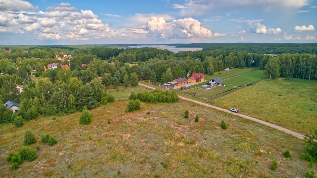 Działki budowlane - Pilchy, blisko jeziora Roś, Mazury - Więcej