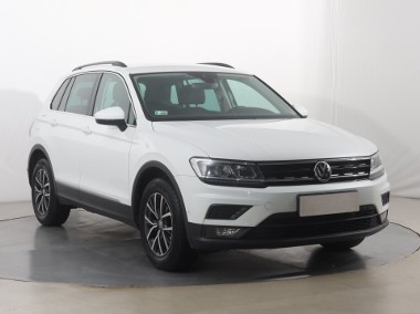 Volkswagen Tiguan , Salon Polska, 1. Właściciel, Serwis ASO, DSG, Navi,-1