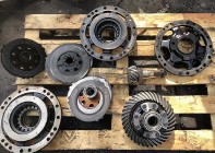 JCB- mechanizm róźnicowy wałek zwolnica zwrotnica JCB 541-531