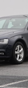 Audi A4 IV (B8) , Skóra, Xenon, Bi-Xenon, Klimatronic, Tempomat, Parktronic-3