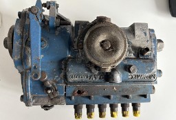 Ford TW25 - pompa wtryskowa paliwa