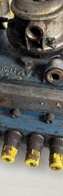 Ford TW25 - pompa wtryskowa paliwa-3