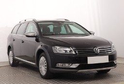 Volkswagen Passat B7 , Navi, Xenon, Klimatronic, Tempomat, Parktronic,