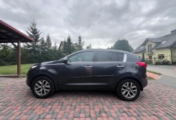 Kia Sportage III Praktyczne i przestronne kombi z 2015 roku