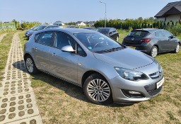 Opel Astra J Klimatronik, Półskóra