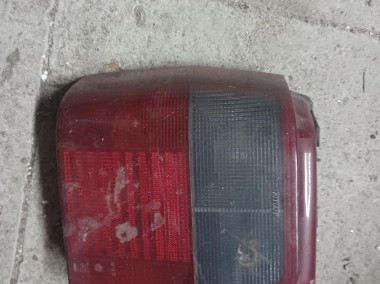 Lampa tyl fiat uno-1