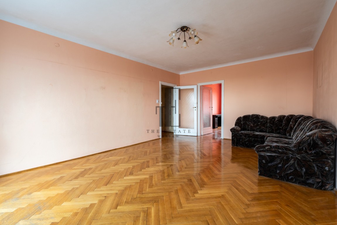 Przedwojenna kamienica | 2stronne | Winda | Balkon