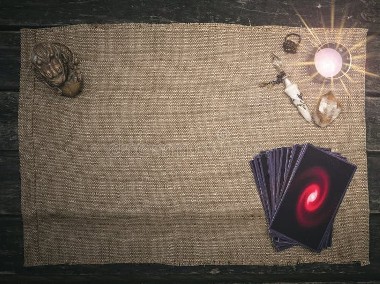 Tarot klasyczny , Numerologia , Rytuały na miłość, pieniądze, obfitość -1