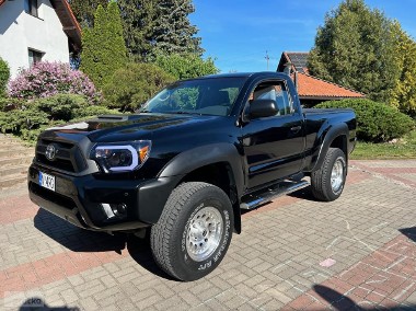 Toyota tacoma-1