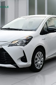 Toyota Yaris III Hybrid 100 Active Hatchback. DW7AA75-2