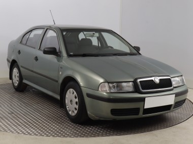 Skoda Octavia I , Salon Polska, GAZ-1