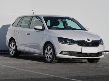 Skoda Fabia III , Salon Polska, 1. Właściciel, Serwis ASO, VAT 23%, Klima,-1