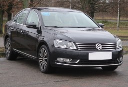 Volkswagen Passat B7 , Salon Polska, 1. Właściciel, Serwis ASO, Navi, Xenon,