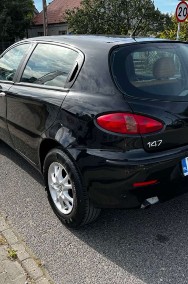 Alfa Romeo 147-2